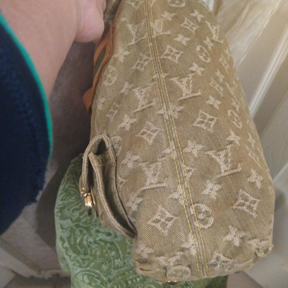 Rare Louis Vuitton Denim Baggy GM Crossbody - Picture 5 of 16